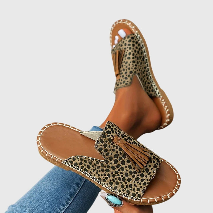 Lorraine | Classic Sandals