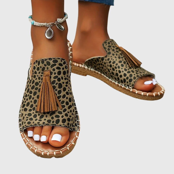 Lorraine | Classic Sandals