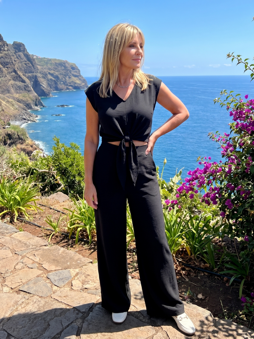 Leonora | Simple V Neck Strap Short Top Wide-leg Pants Sets