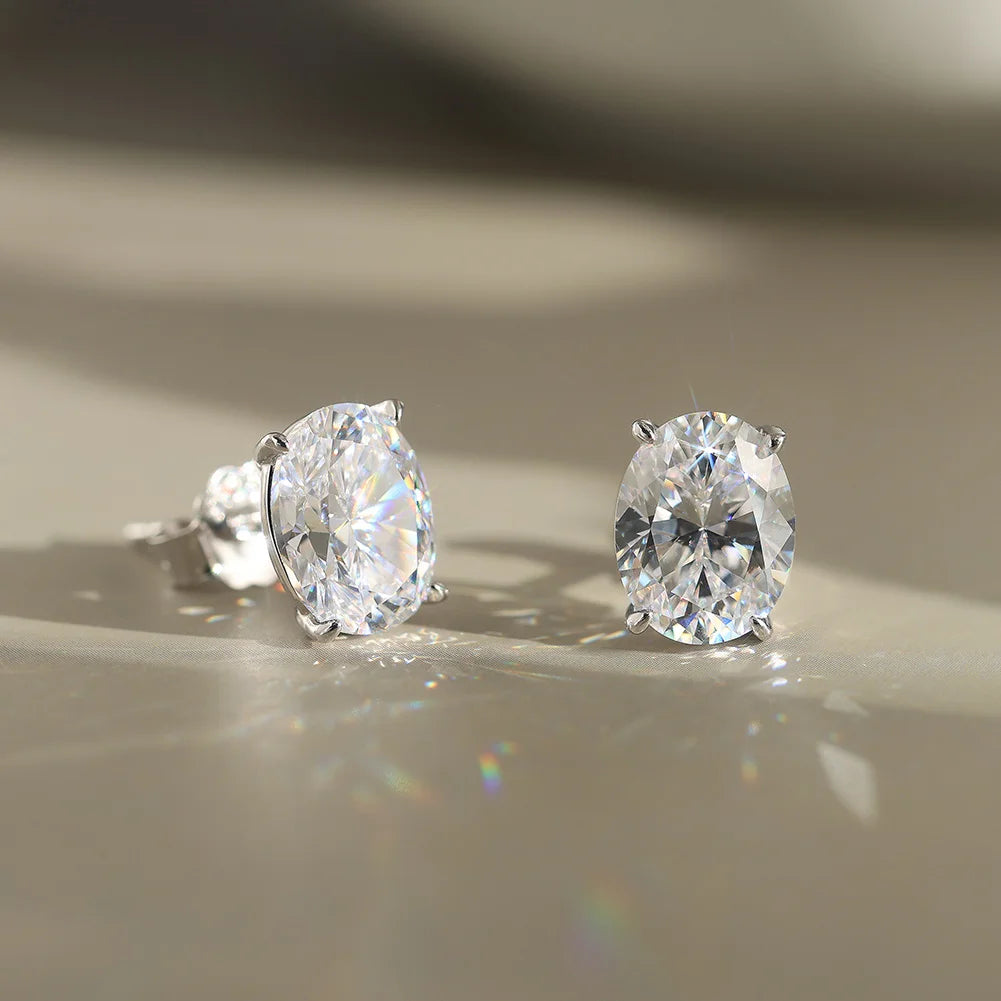 Brillante | Oval Moissanite Stud Earrings