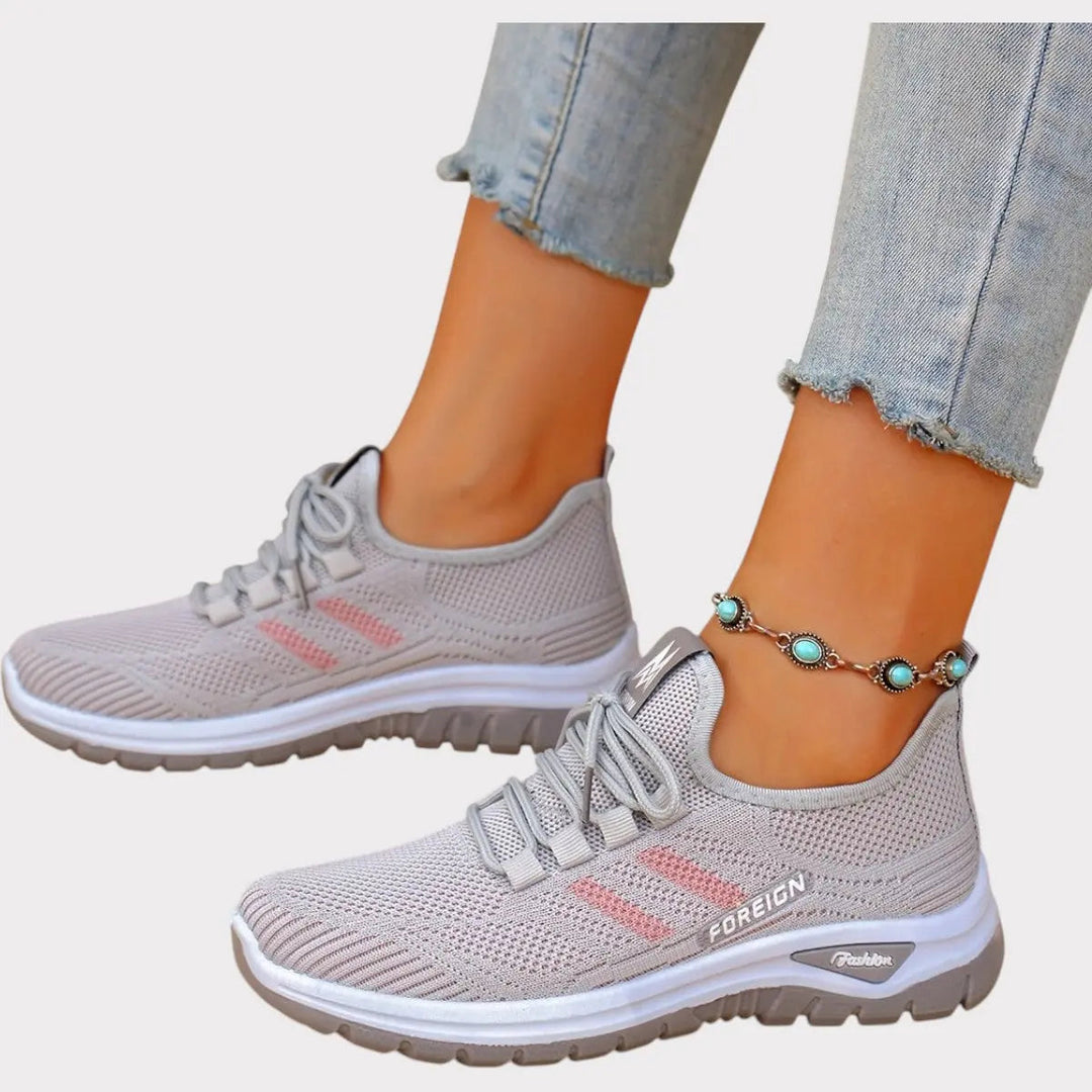Célia | Lightweight Sneakers