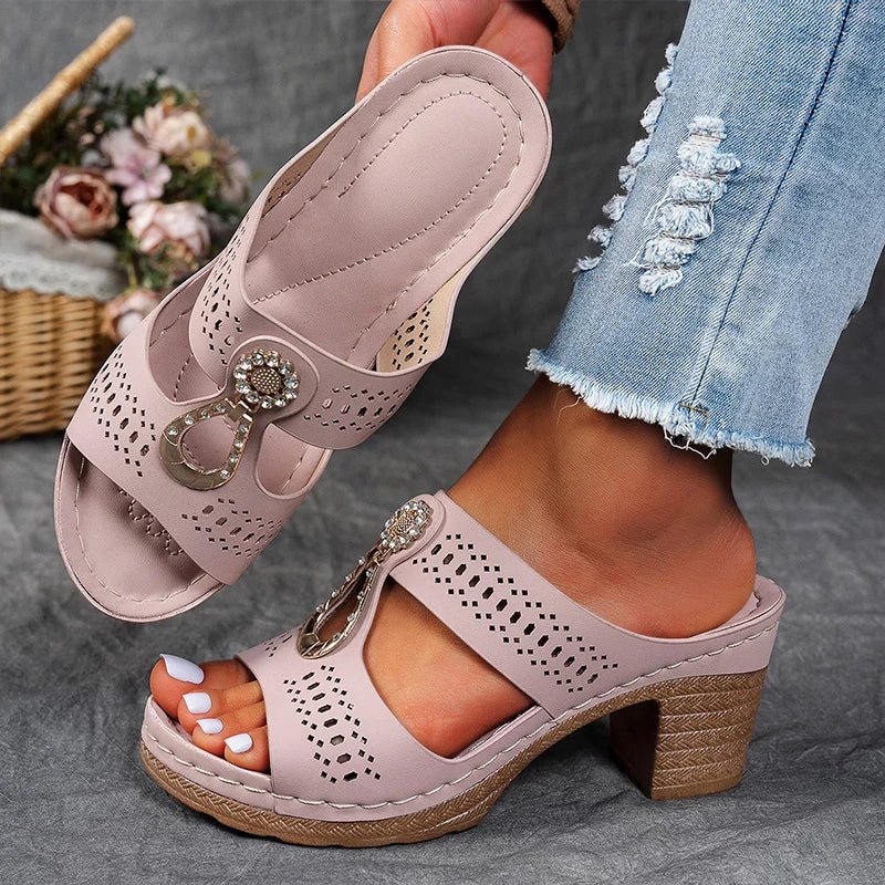 Faith | Chic Sandals