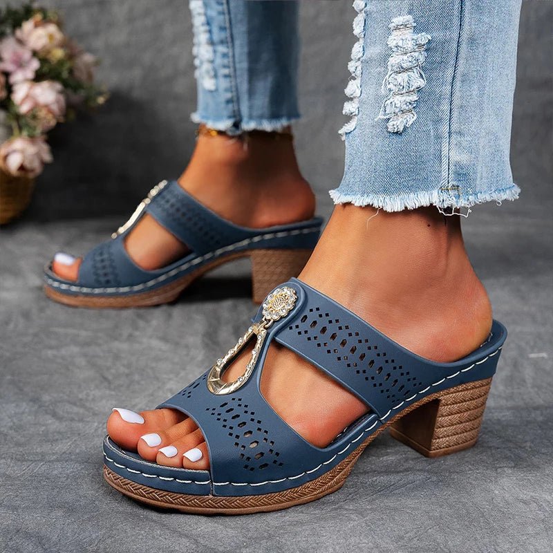 Faith | Chic Sandals