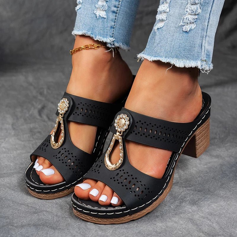 Faith | Chic Sandals