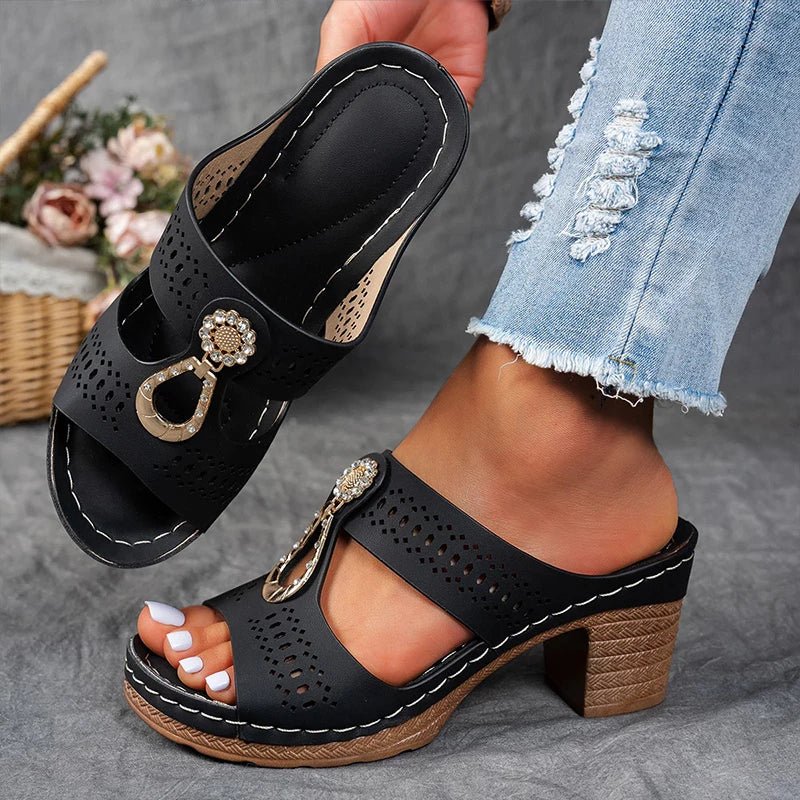 Faith | Chic Sandals