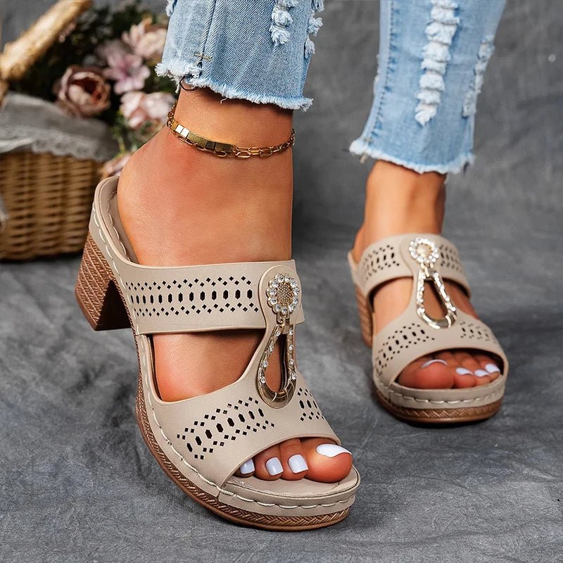 Faith | Chic Sandals